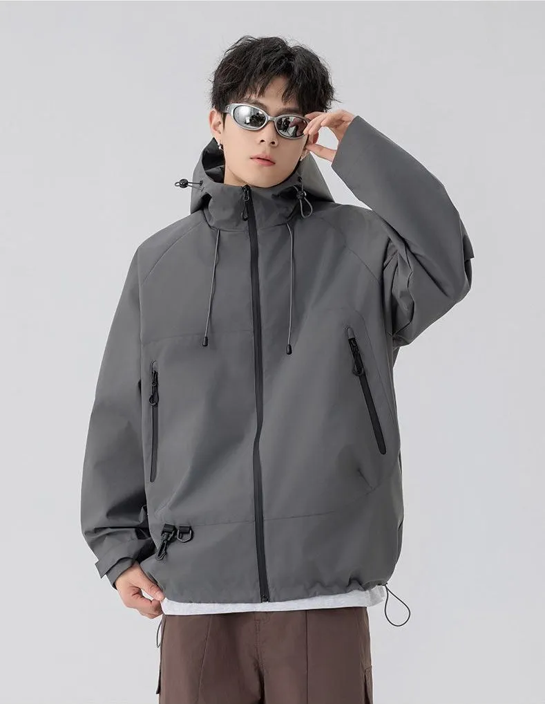 Relaxed-Fit Men's Rain Coat with Easy-to-Clean Fabric and Cargo Pocket
