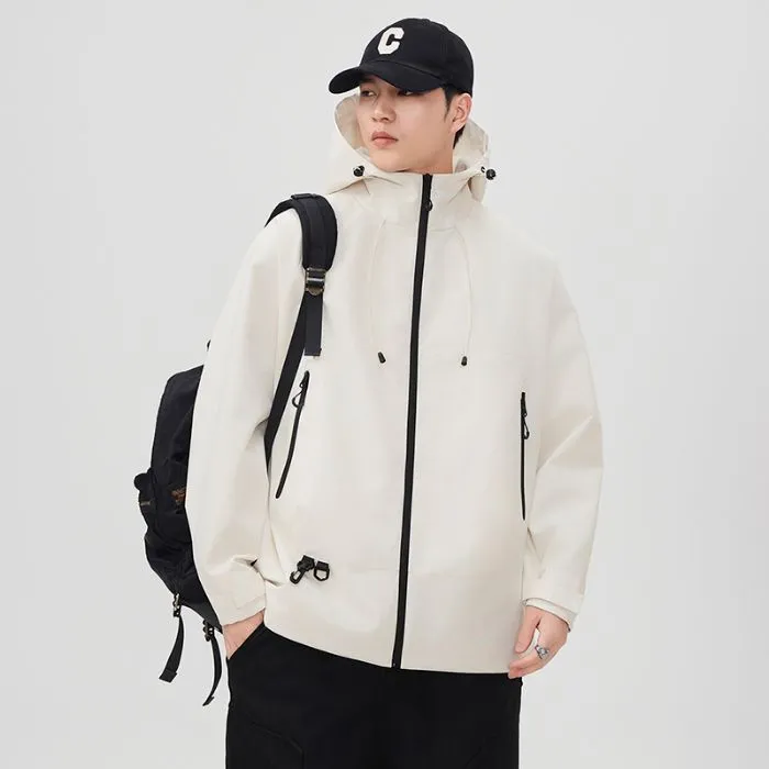 Relaxed-Fit Men's Rain Coat with Easy-to-Clean Fabric and Cargo Pocket