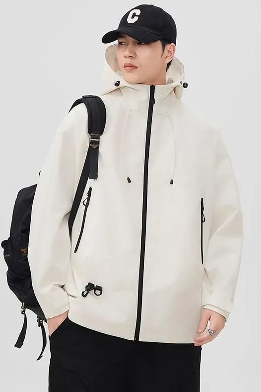 Relaxed-Fit Men's Rain Coat with Easy-to-Clean Fabric and Cargo Pocket