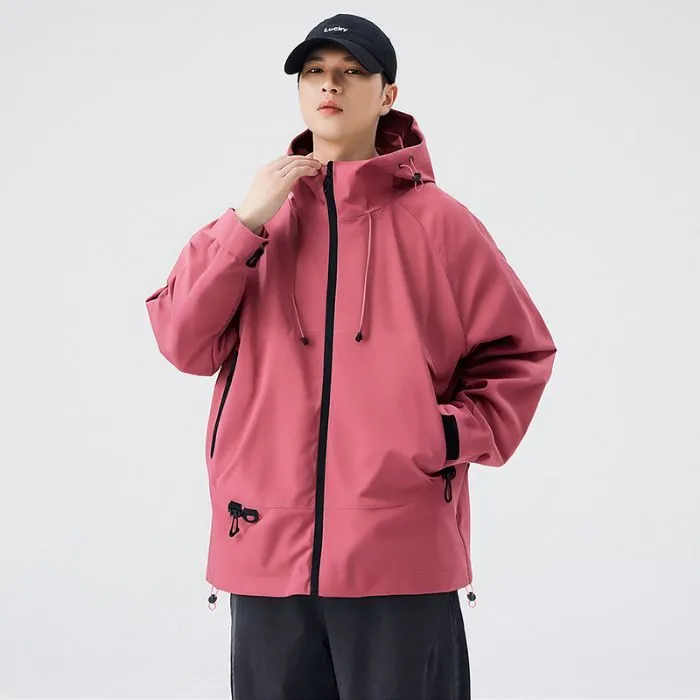 Relaxed-Fit Men's Rain Coat with Easy-to-Clean Fabric and Cargo Pocket