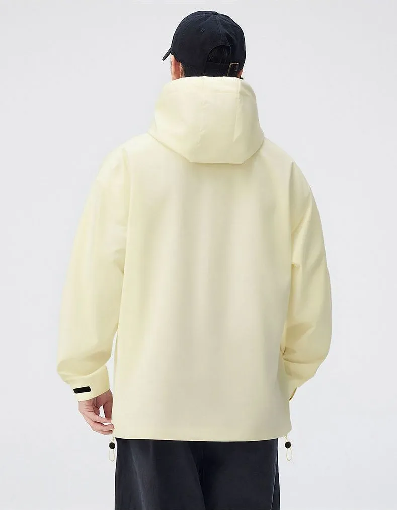 Relaxed-Fit Men's Rain Coat with Easy-to-Clean Fabric and Cargo Pocket