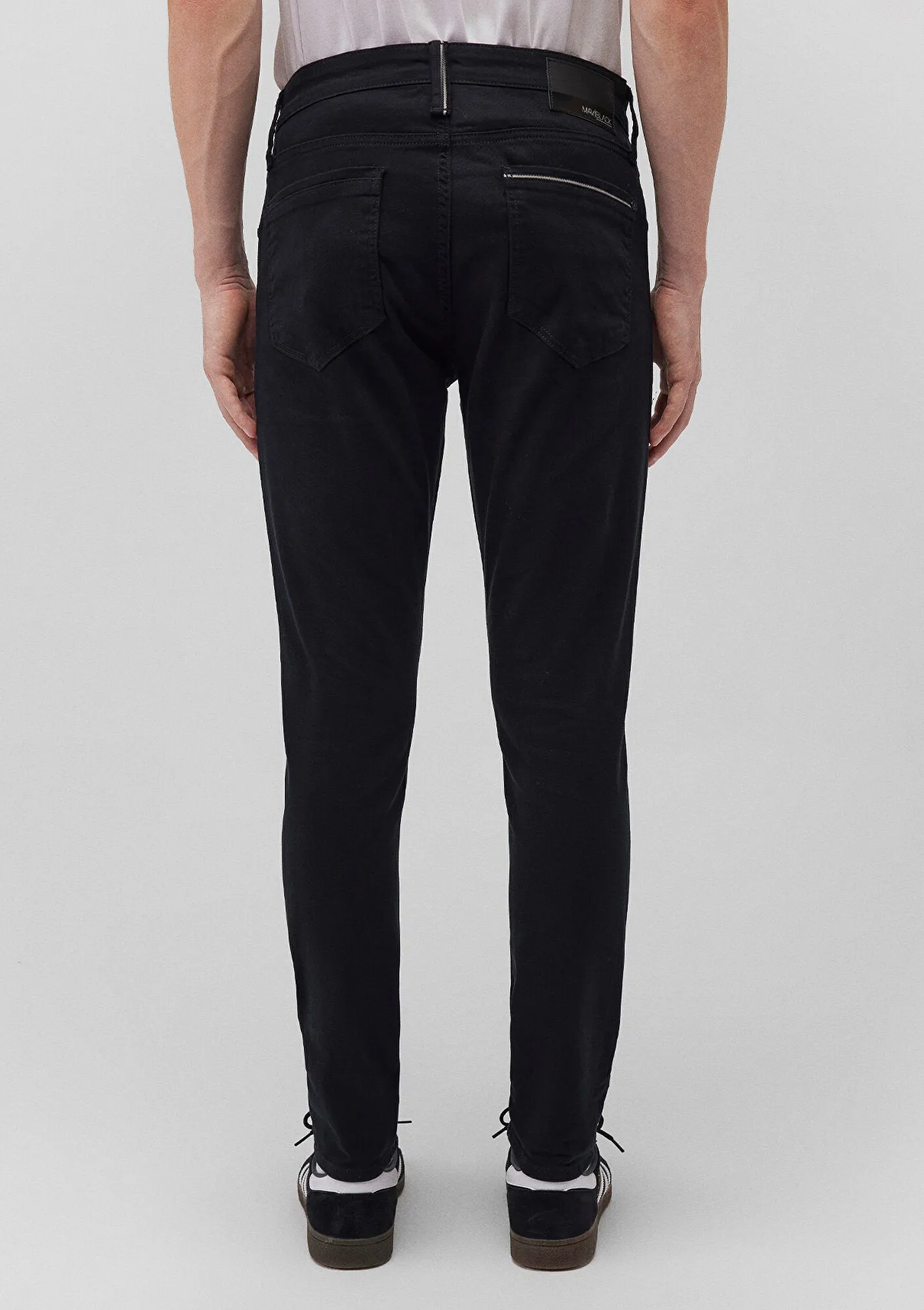 Rob Black Mavi Black Jean Pants