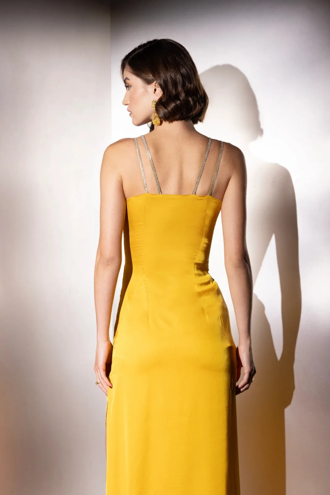 Set me free - yellow satin maxi dress
