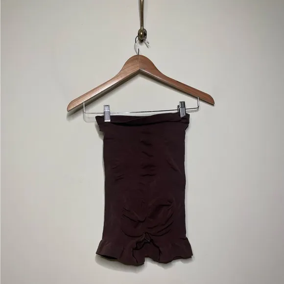 Skims Seamless Sculpt Strapless Shortie Bodysuit