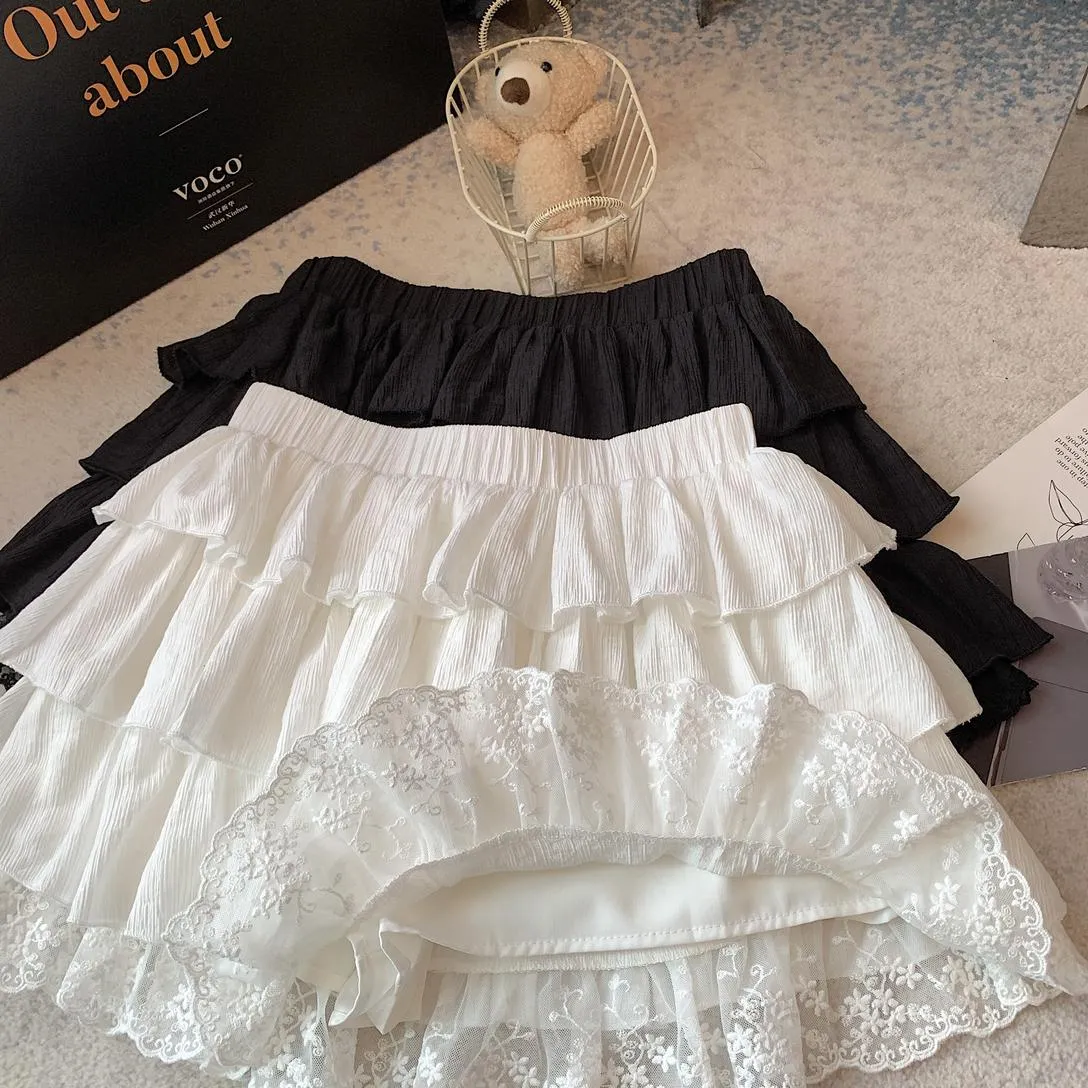 Solid Color A-line Mini Skirt with Patchwork Lace Details