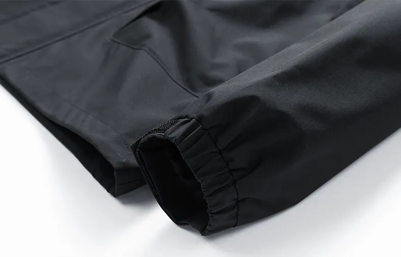 Solid Stain-resistant Relaxed-fit Raincoat for Outdoor Adventures