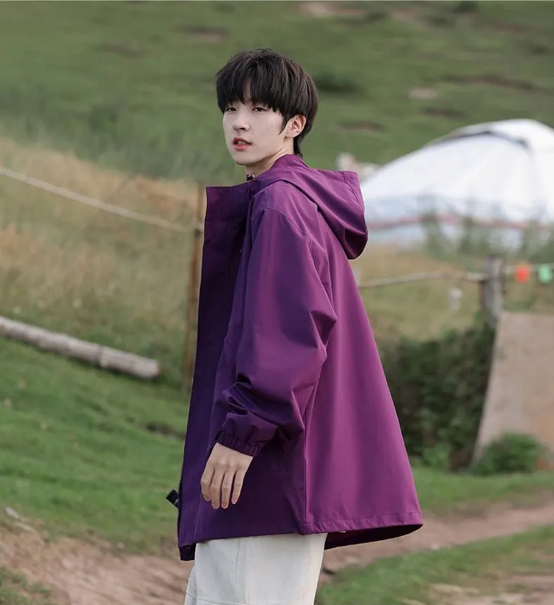 Solid Stain-resistant Relaxed-fit Raincoat for Outdoor Adventures