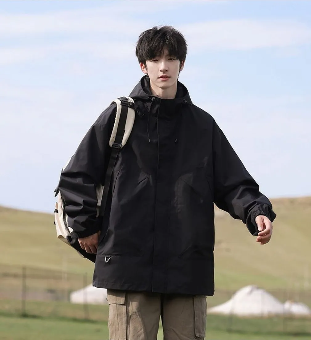 Solid Stain-resistant Relaxed-fit Raincoat for Outdoor Adventures