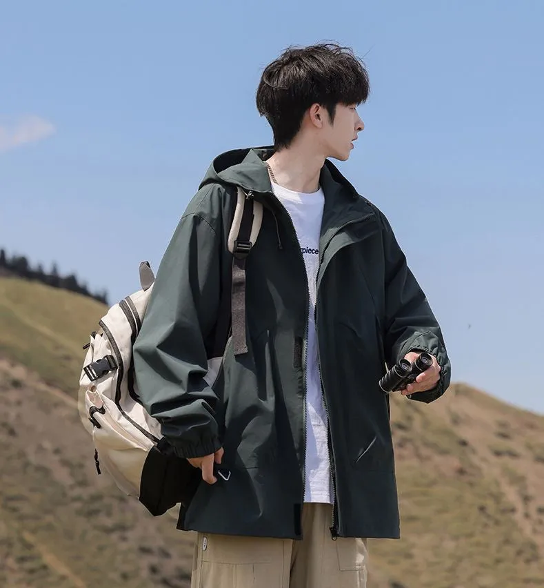 Solid Stain-resistant Relaxed-fit Raincoat for Outdoor Adventures