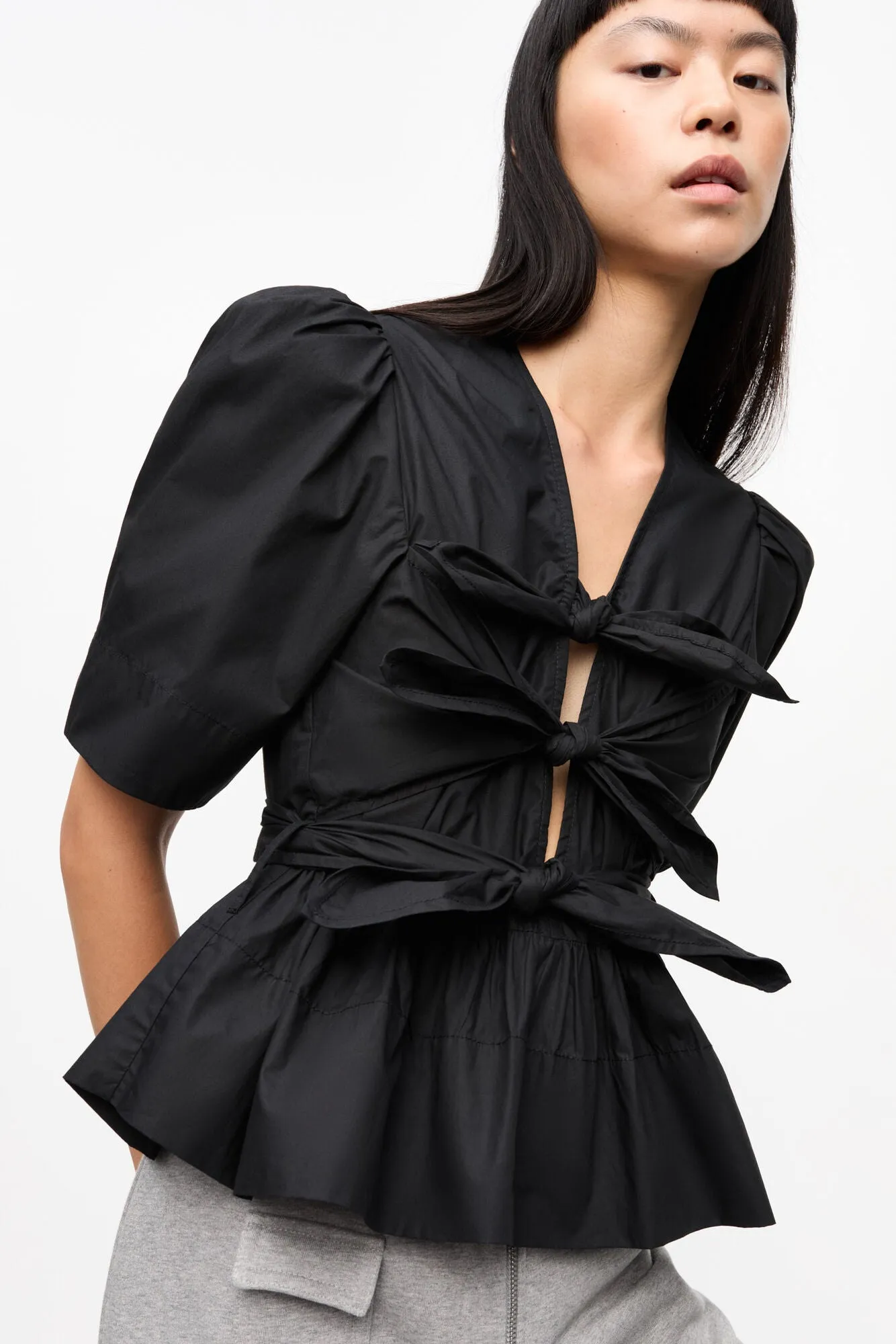 STRETCH COTTON TIE STRAP BLOUSE | BLACK