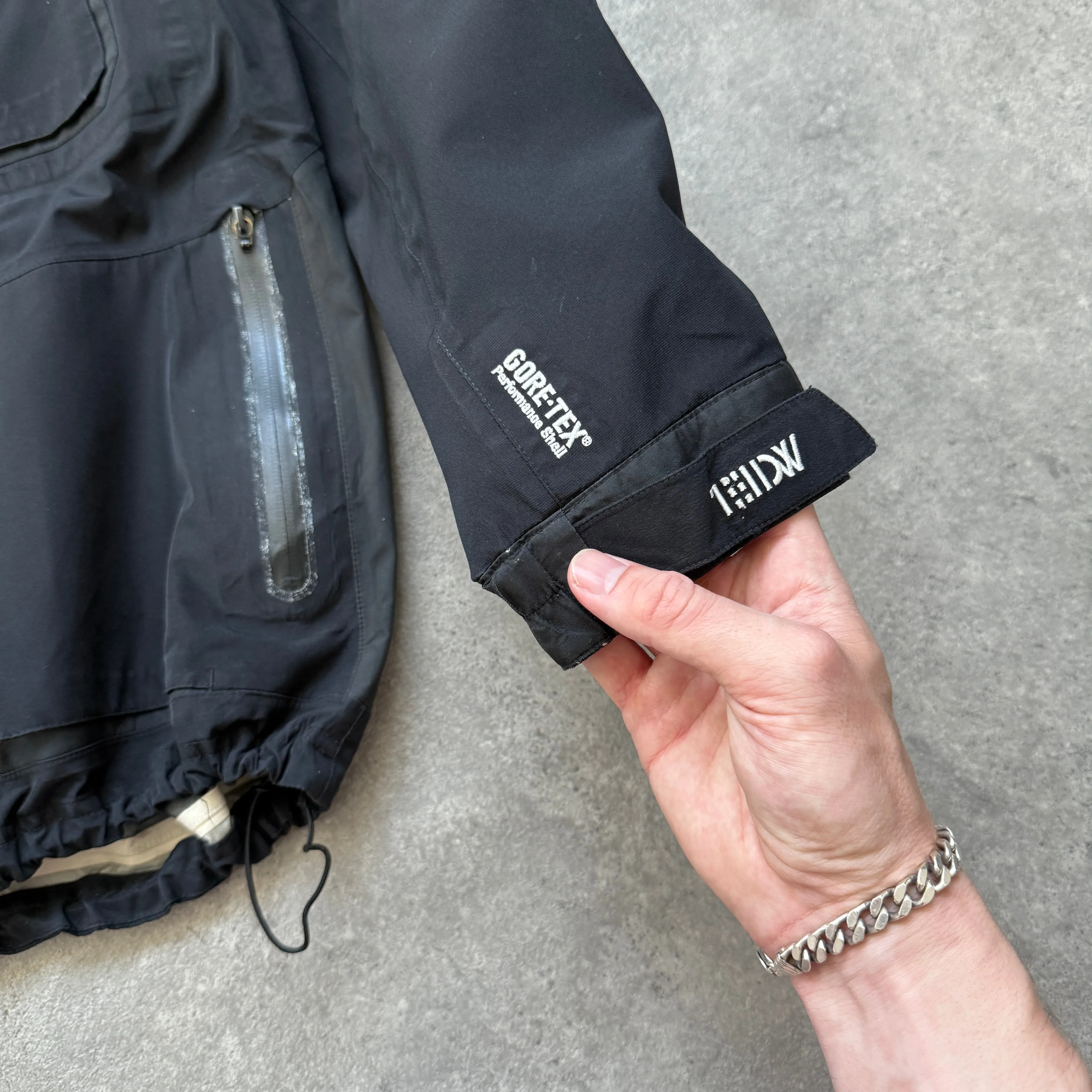 Stussy x 13DW 2010 Gore-tex technical shell jacket (L)