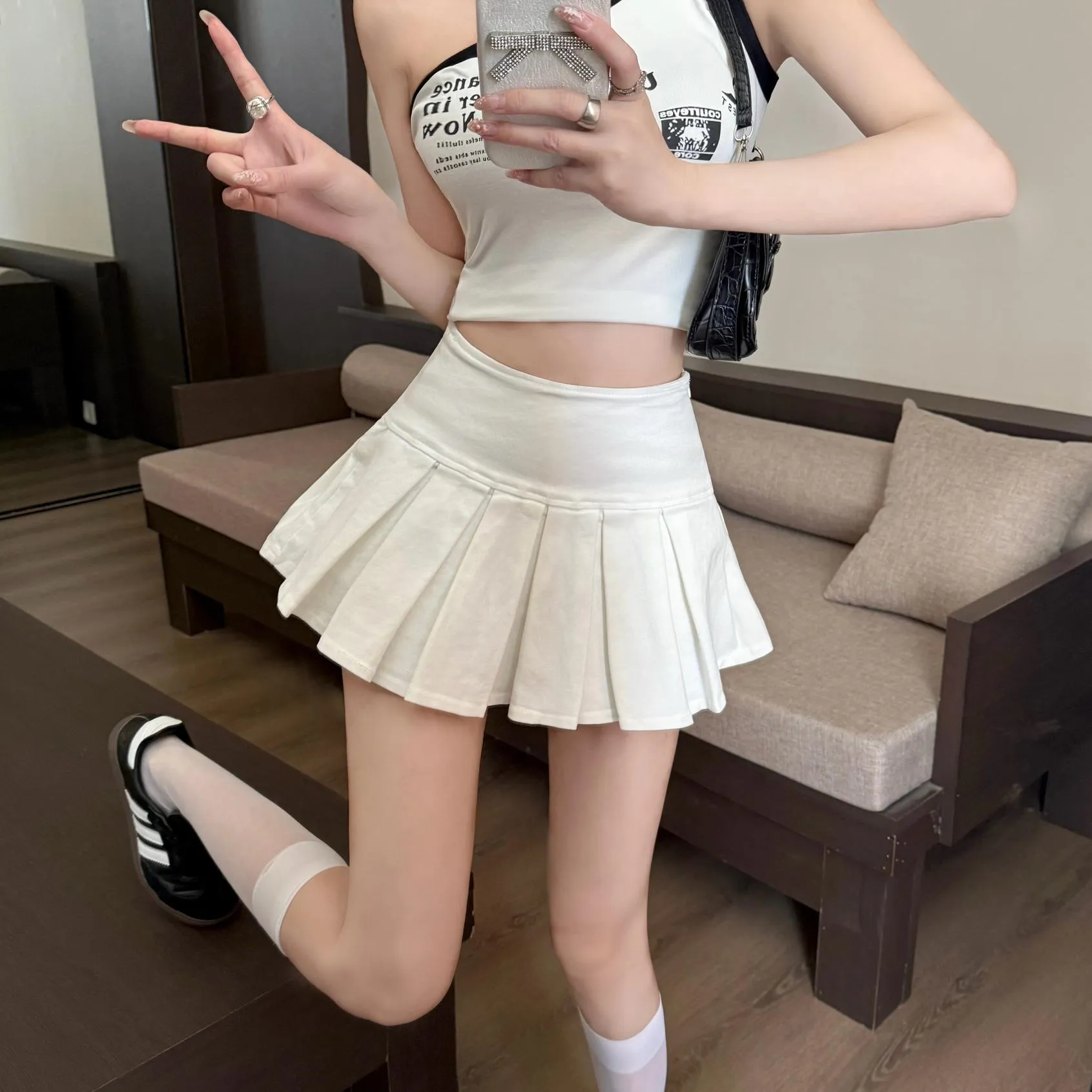 Stylish A-Line Solid Color Pleated Skirt - Perfect Mini Length