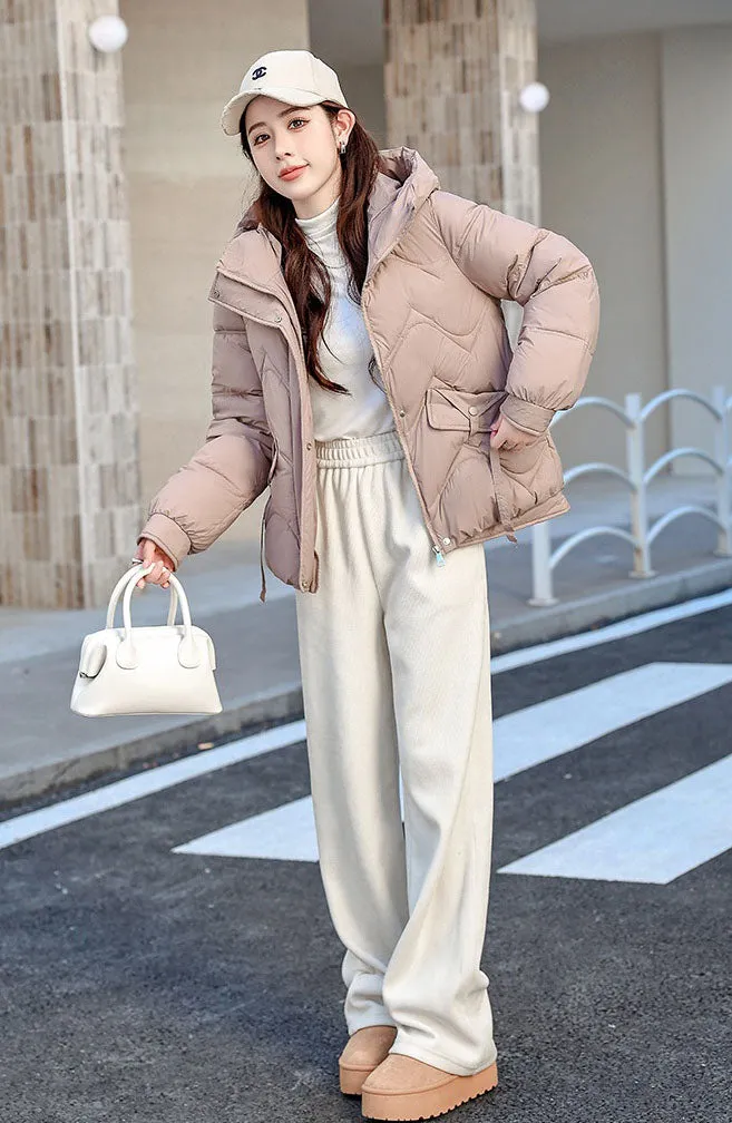 Stylish Quilted Women's Puffer Jacket for Windproof Cold Weather Wear