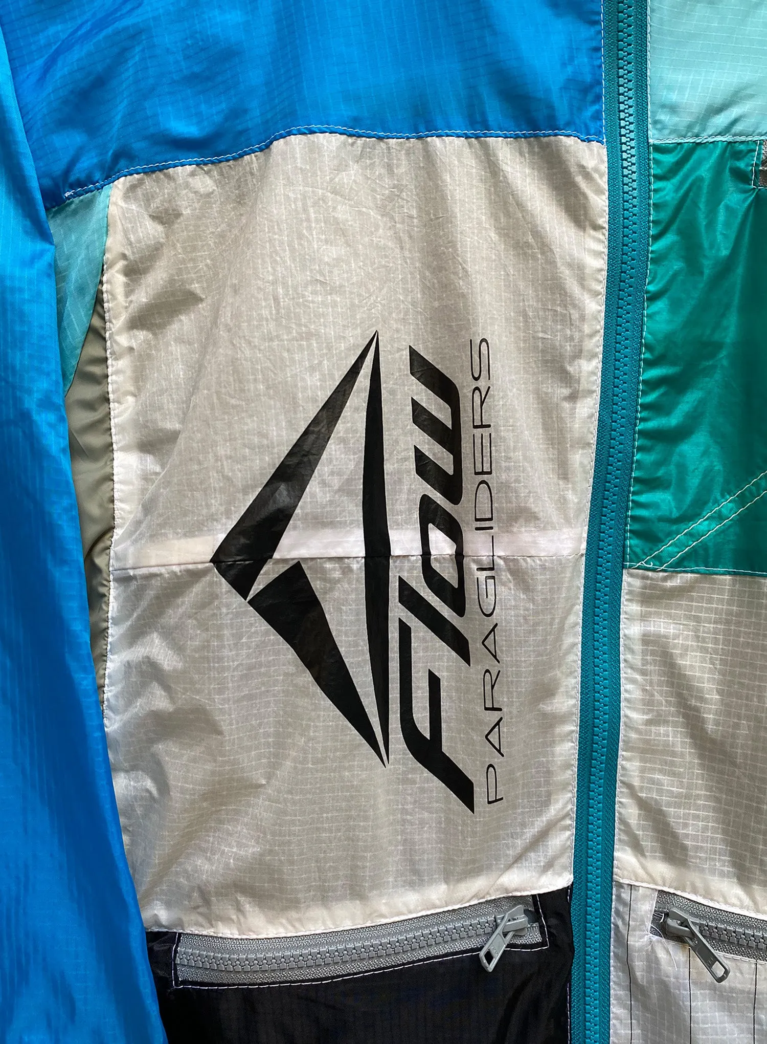 Upcycled Parachute Jacket (Large - L.a.60.23)