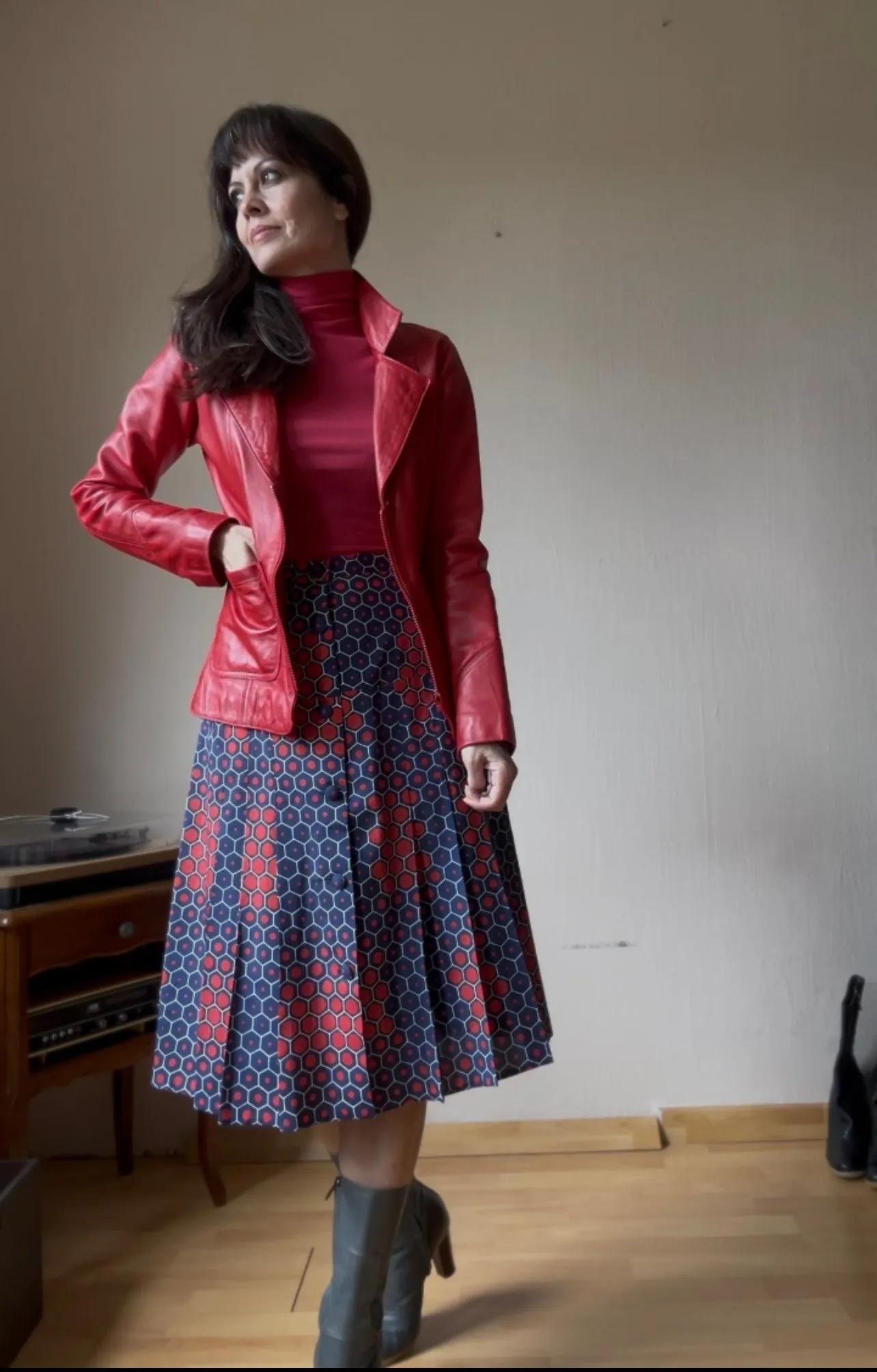 Vintage pleated 70s skirt (M)
