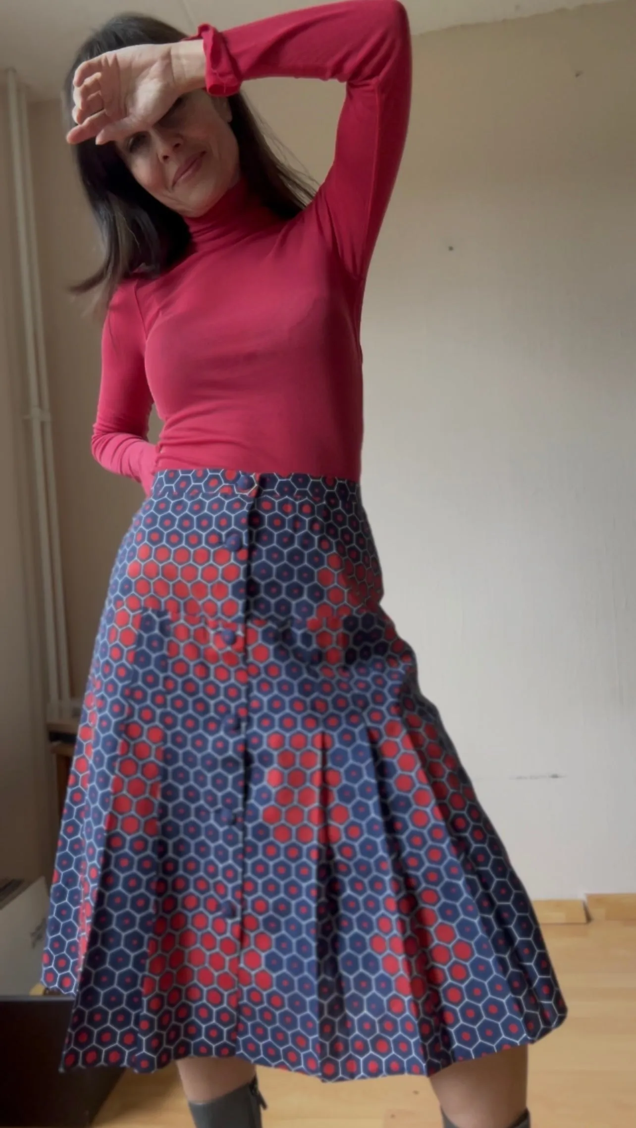 Vintage pleated 70s skirt (M)