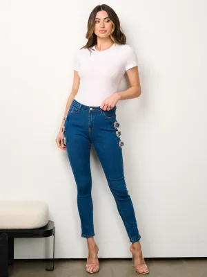 WOMEN'S BUTTON CLOSURE SIDE BELT DETAILED DENIM SKINNY PANTS