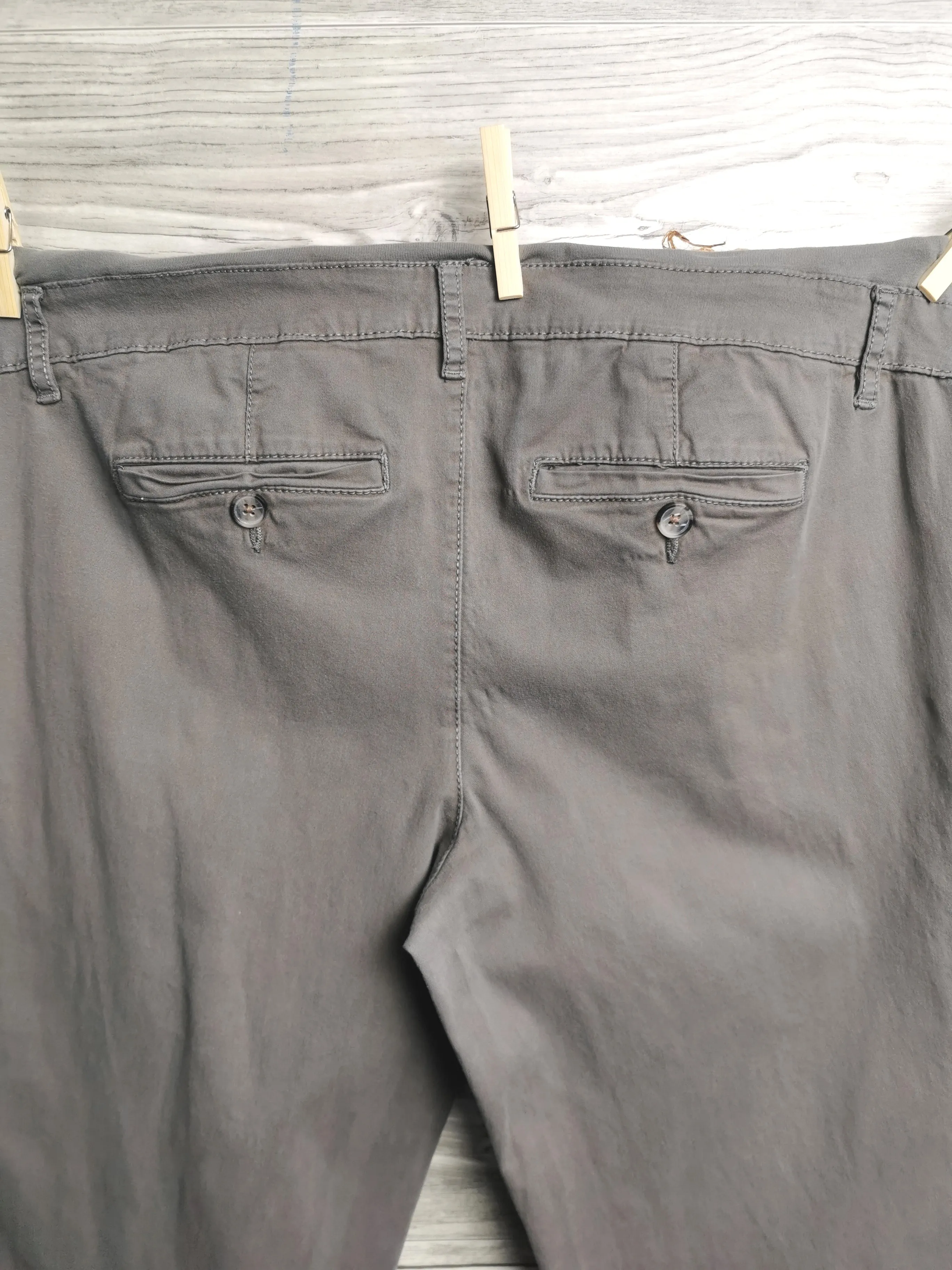 WOMENS SIZE MEDIUM - THYME MATERNITY, Casual Dress Pants, Full Belly Panel, VGUC B11